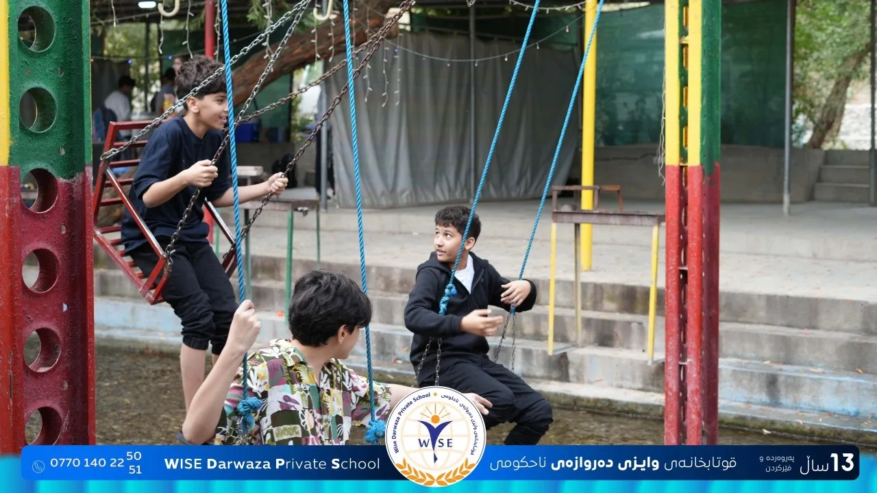 گەشتێکی مەیدانی بۆ قوتابیانی قوتابخانەی وایزی دەروازە 🚌🌳