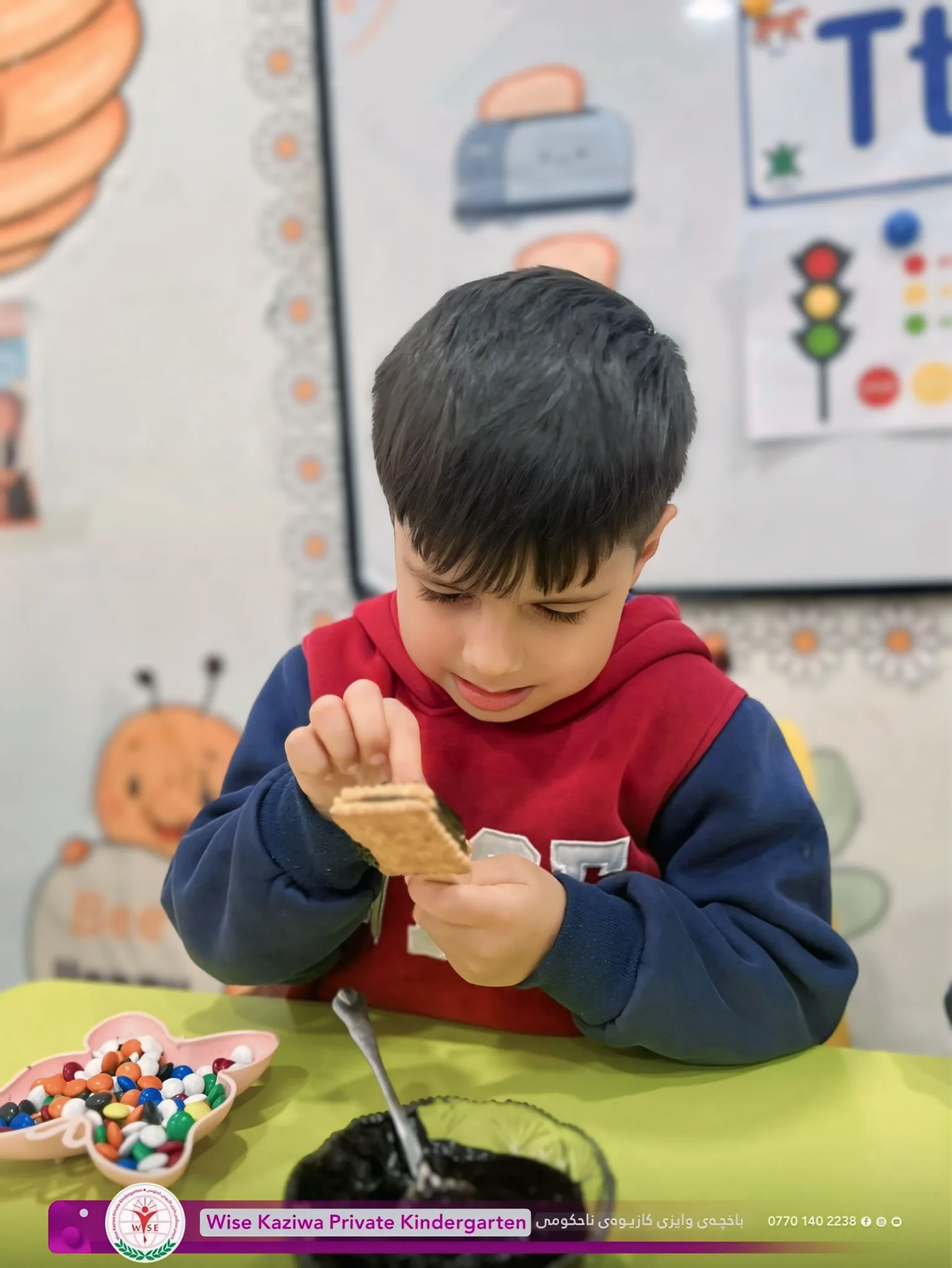 منداڵان لە ڕێگەی جیاوازی و چێژبەخشی فێری پیتەکان دەکرێن