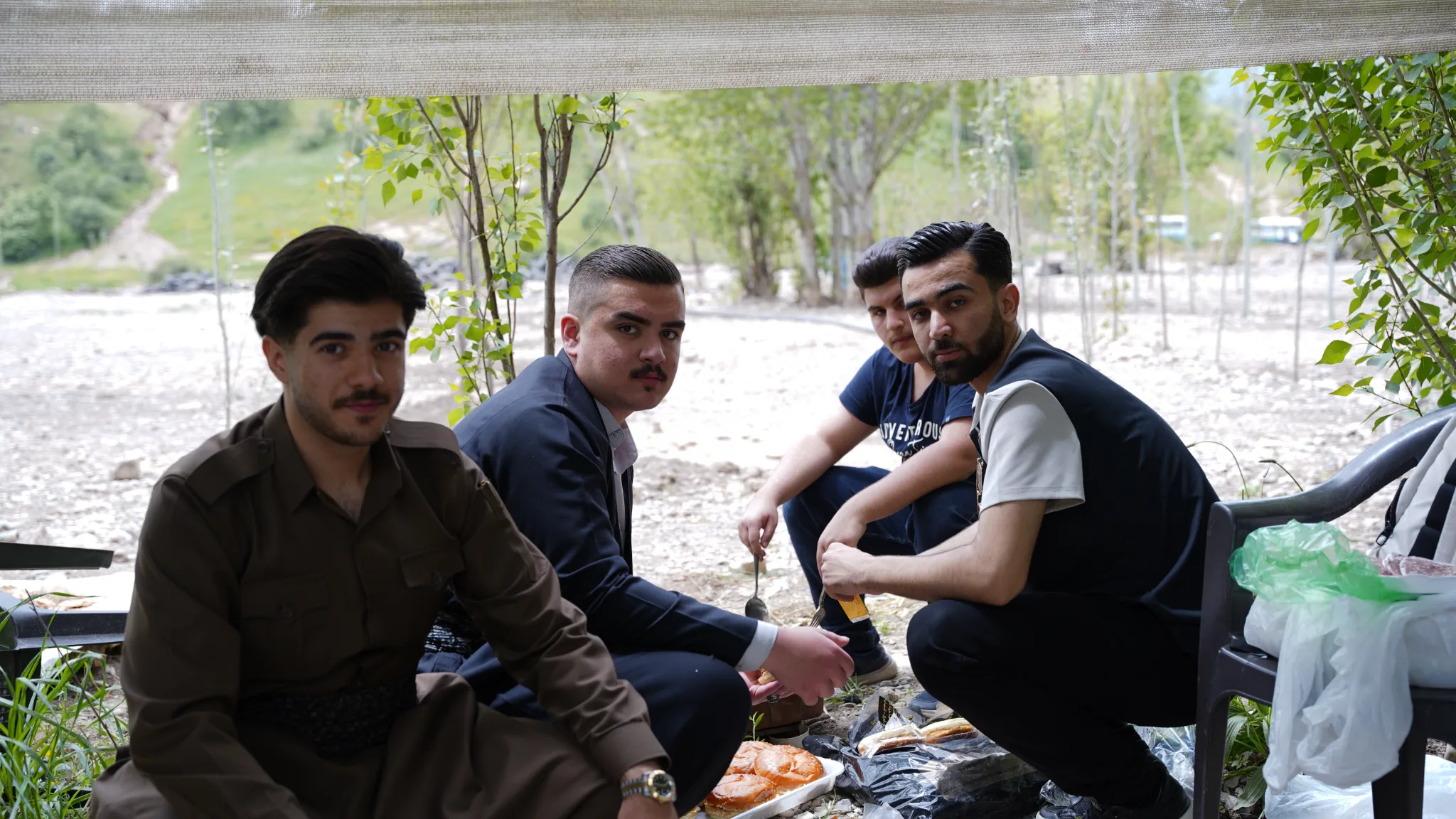 گەشتێکی بەهارە و بەسەربردنی کاتێکی خۆش و ئارام لەگەڵ خوێندکاراندا