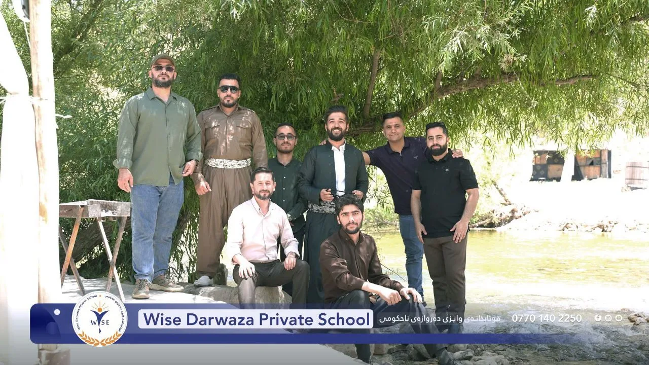 ئەنجامدانی گەشت بۆ ستافی مامۆستا و کارمەندان
